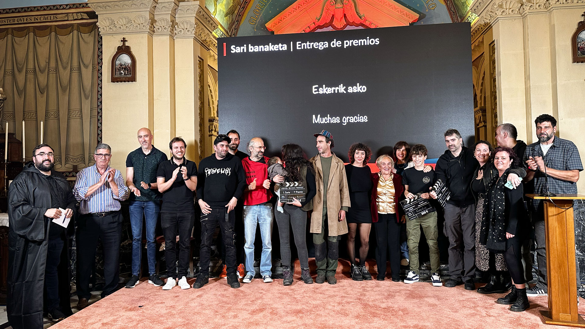 Premiados del I Concurso de cortometrajes "Cementerio de Bilbao" en la Capilla del cementerio