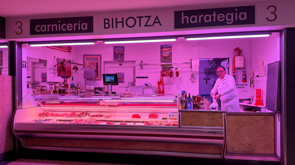 Puesto 3 del Mercado del Ensanche. Carnicería Bihotza