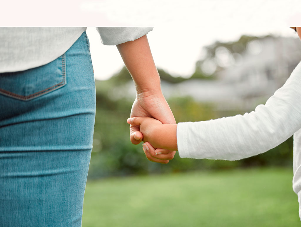 Acto homenaje a todas las madres en el Cementerio de Bilbao